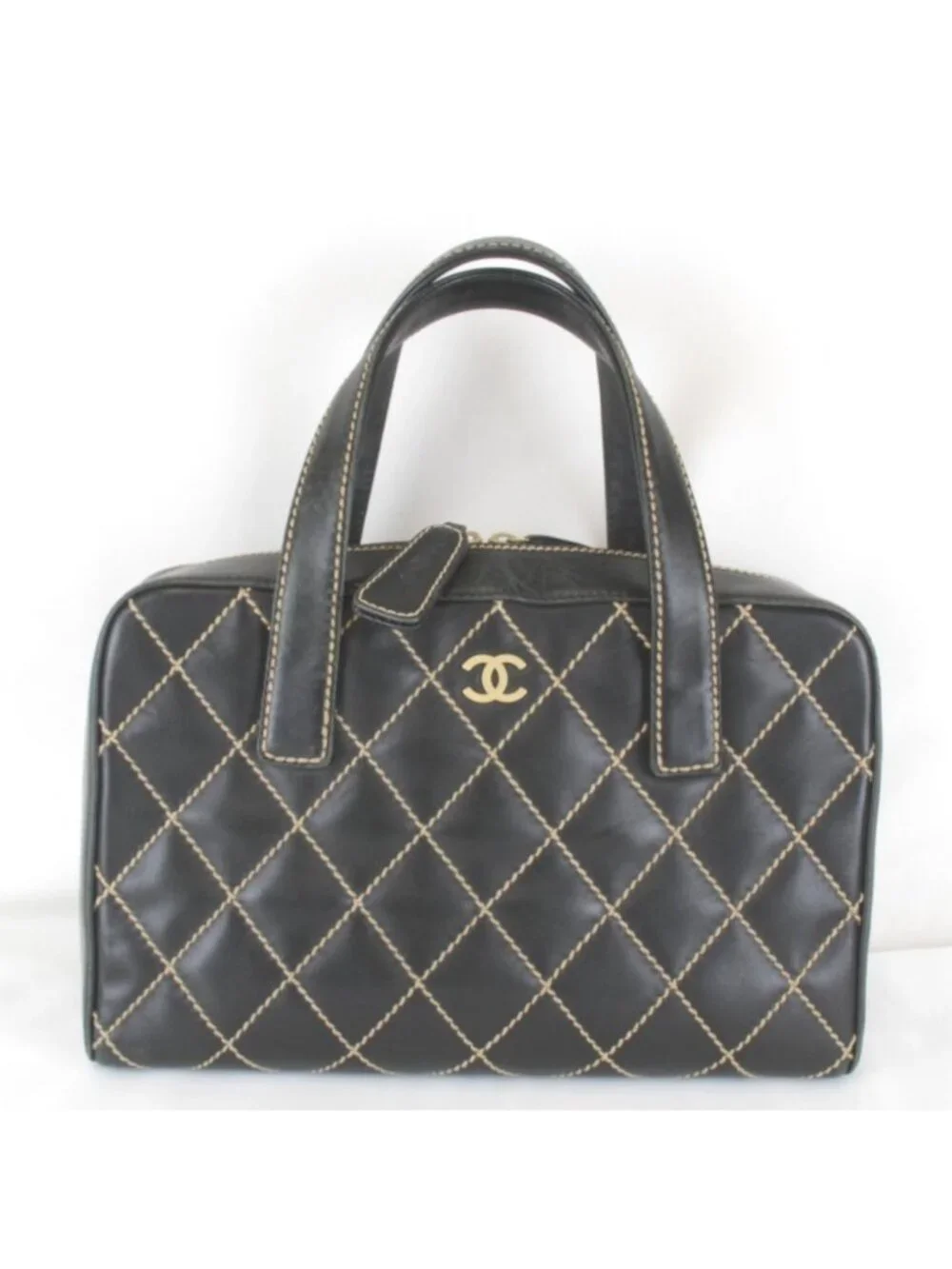 Chanel Wild Stitch Handle with Card Leather Black Handbag